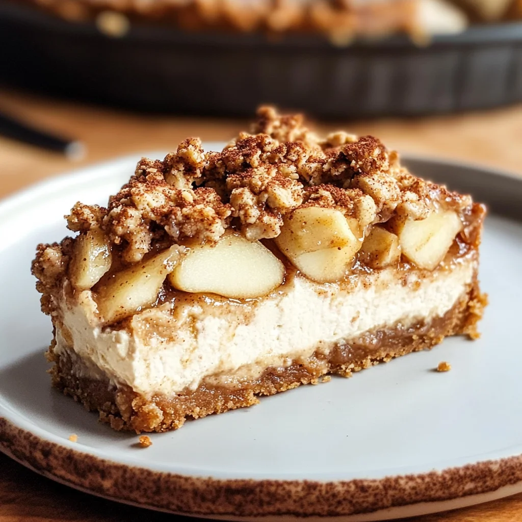 VEGAN APPLE CRUMBLE CHEESECAKE